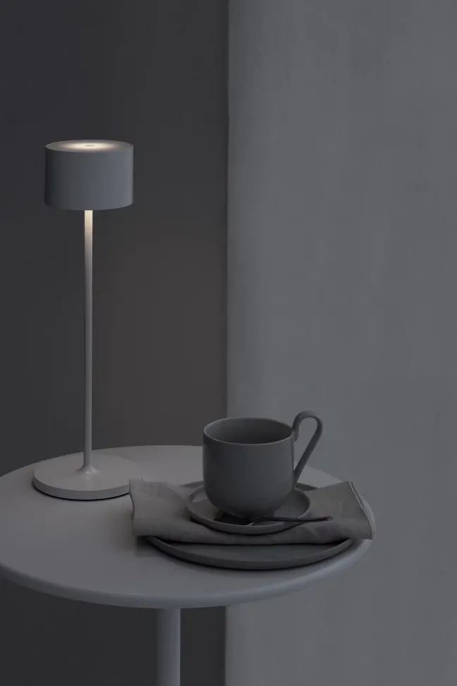 Blomus Mobile LED-Tischleuchte FAROL Warm Gray