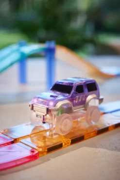 Cleverclixx® Magentbausteine Race Track Car Rennbahnauto lila