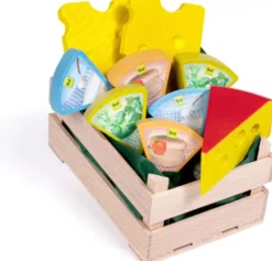 Erzi Kaufladenzubehör Sortiment Käse klein 28236