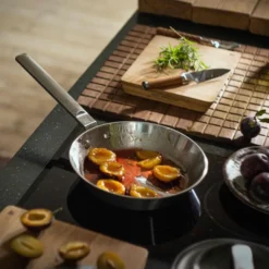 FISKARS Norden Steel Bratpfanne 24 cm unbeschichtet