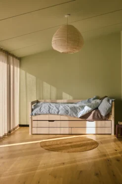 FLEXA Classic Bett 90x200cm mit Ausziehbett und 2 Schubladen weiß lasiert