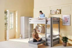 FLEXA Classic Casa Hochbett mit senkrechter Leiter grau lasiert