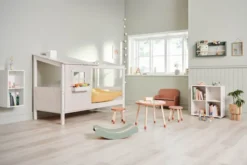 FLEXA Classic Einzelbett mit halbem Baumhaus Aufsatz weiß lasiert/weiß