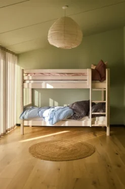 FLEXA Classic Etagenbett mit senkrechter Leiter weiß lasiert