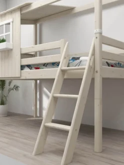 FLEXA Classic halbhohes Bett mit halbem Baumhaus Aufsatz weiß lasiert/weiß