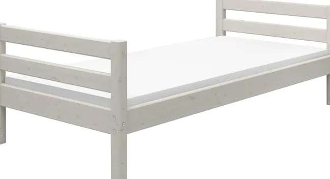 FLEXA Classic Halbhohes Bett mit Schrägleiter und Rutsche weiß lasiert Sale