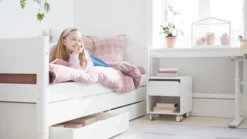 FLEXA White Einzelbett 90x200cm mit Gästebett u. zwei Schubladen weiß