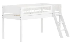 FLEXA White halbhohes Bett mit Schrägleiter und Streben Absturzsicherung weiß