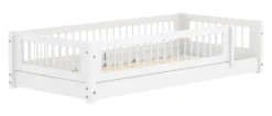 FLEXA White Montessori Bett 90x200cm mit Streben und 3/4 Absturzsicherung weiß