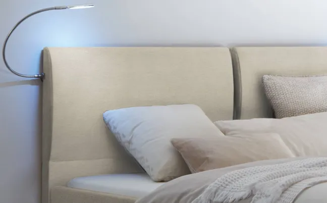 Hasena Tamara Polsterbett 180x200cm Fußhöhe: 20cm Nussbaum geölt/Pepe beige