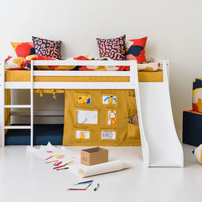 Hoppekids ECO Dream Halbhochbett 90x200cm mit Rutsche und gerader Leiter weiß