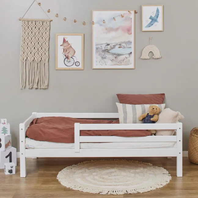 Hoppekids ECO Dream Juniorbett 70x160cm mit 3/4 Absturzsicherung weiß