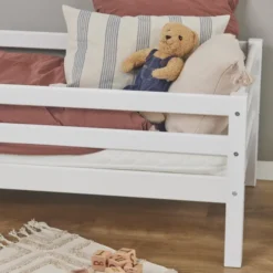 Hoppekids ECO Dream Juniorbett 70x160cm mit 3/4 Absturzsicherung weiß
