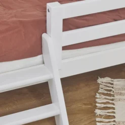 Hoppekids ECO Dream Juniorbett 70x160cm mit 3/4 Absturzs. und kleiner Leiter weiß