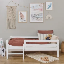 Hoppekids ECO Dream Juniorbett 70x160cm mit 3/4 Absturzs. und kleiner Leiter weiß