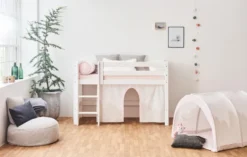Hoppekids ECO Luxury Halbhochbett Junior 70x160cm mit Rollrost und gerader Leiter weiß
