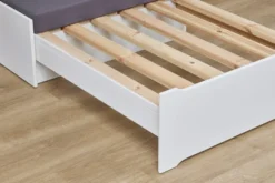 Hoppekids ECO Luxury Hochbett Mega 90x200cm mit Rollrost und Schrägleiter weiß