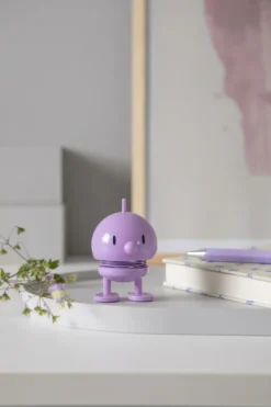 Hoptimist® Wackelfigur Bumble M lila