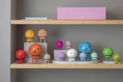 Hoptimist® Wackelfigur Bumble M pink