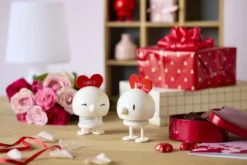 Hoptimist® Wackelfigur Love Bimble S weiß