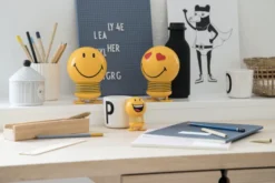 Hoptimist® Wackelfigur Smiley Joy S gelb