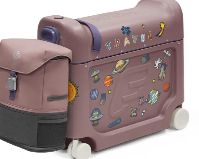 JetKids™ by Stokke® Reiseset Koffer + Rucksack Hazy Lilac 681406