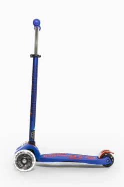 Micro Scooter maxi micro Deluxe LED blue