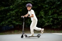 Micro Scooter Sprite LED neochrome black
