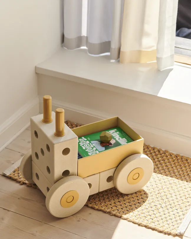 MODU® Tiny Ride Rutschfahrzeug sand/gelb