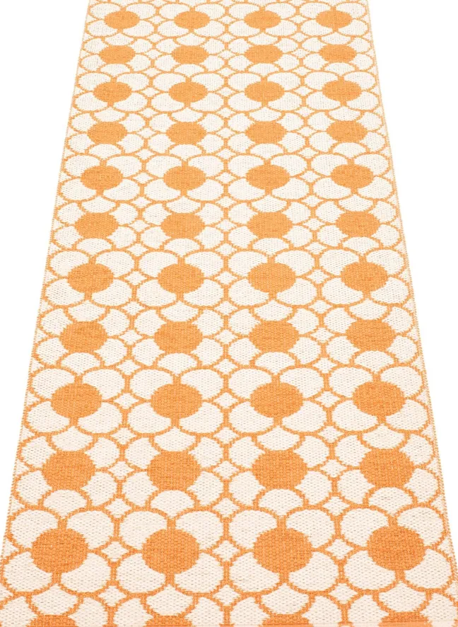 Pappelina Teppich ANYA Pale Orange 70 x 200 cm AN4A720