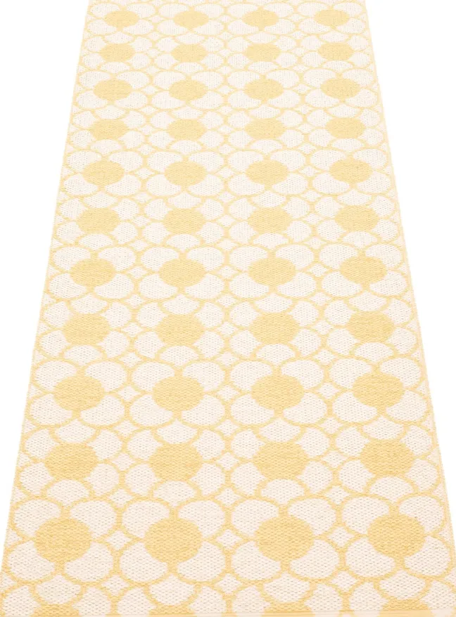 Pappelina Teppich ANYA Pale Yellow 70 x 300 cm AN5P730