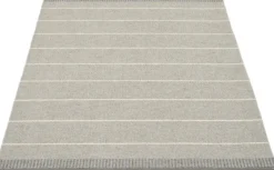 Pappelina Teppich Belle Concrete 140 x 200 cm BE9C420