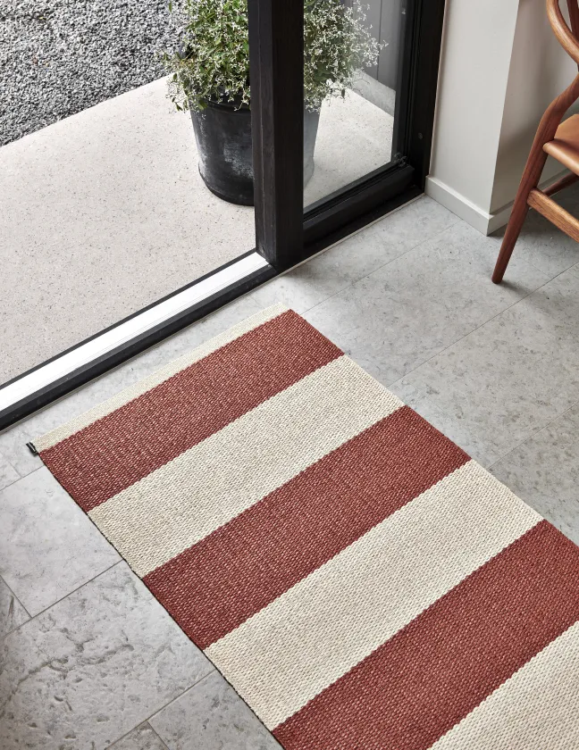 Pappelina Teppich Bob Brick Vanilla 140 x 180 cm BO4C418