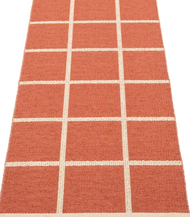 Pappelina Teppich CRISS Brick 70 x 150cm CR4C715