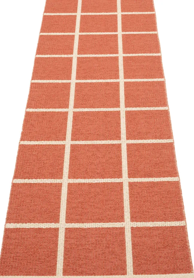 Pappelina Teppich CRISS Brick 70 x 225cm CR4C722