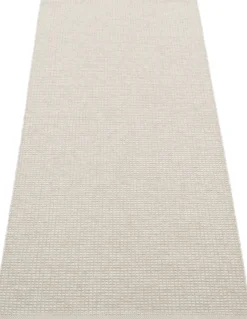 Pappelina Teppich Emm Fossil Grey/Stone Metallic 70 x 180 cm EMM9B718