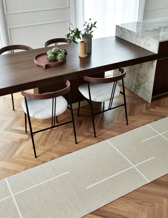 Pappelina Teppich Fred Beige Vanilla 70 x 180 cm FR6E718