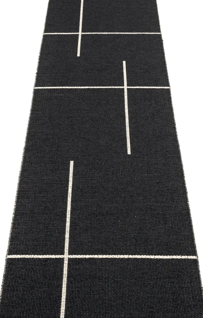 Pappelina Teppich Fred Black Vanilla 70 x 270 cm FRX727
