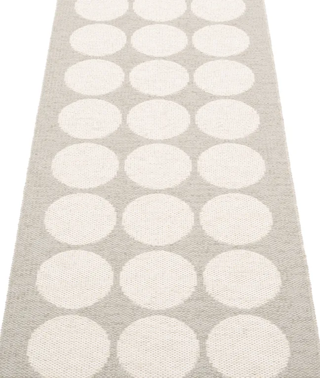 Pappelina Teppich Hugo Linen Vanilla 70 x 160 cm HU9F716