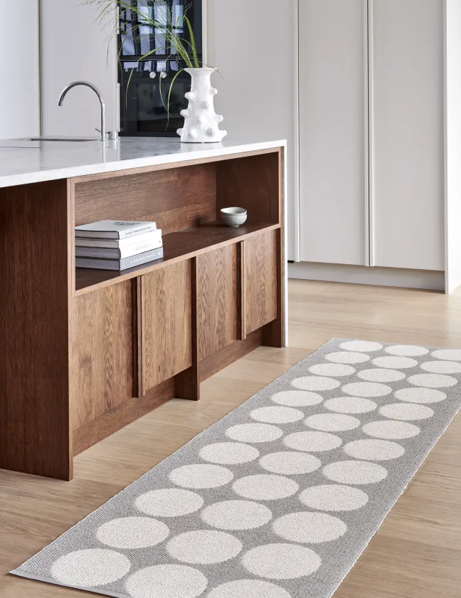 Pappelina Teppich Hugo Linen Vanilla 70 x 160 cm HU9F716