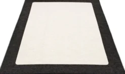 Pappelina Teppich Ilda Black Vanilla 180 x 260 cm ILX1826