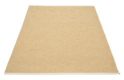 Pappelina Teppich MONO Ochre 180 x 300 cm MN5B1830
