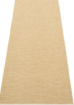 Pappelina Teppich MONO Ochre 70 x 200 cm MN5B720