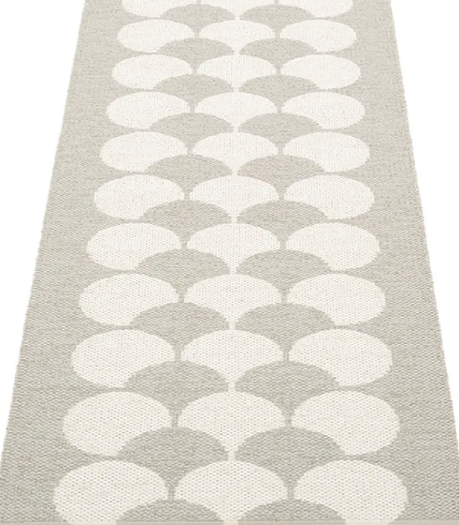 Pappelina Teppich POPPY Linen 70 x 150 cm PY29F715