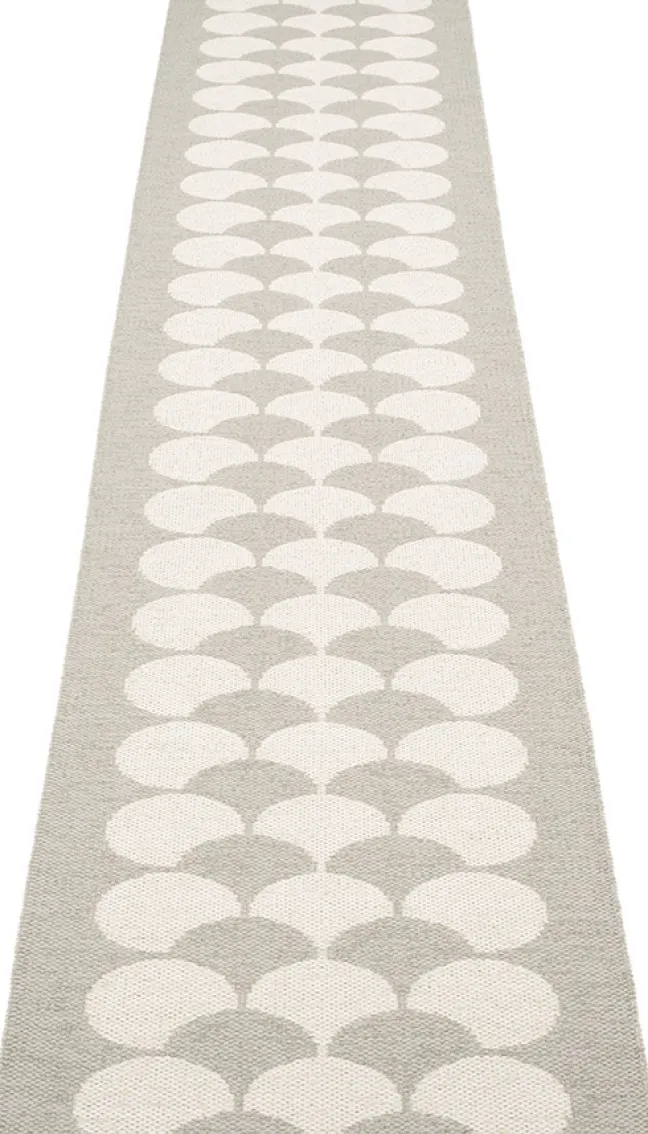 Pappelina Teppich POPPY Linen 70 x 350 cm PY29F735