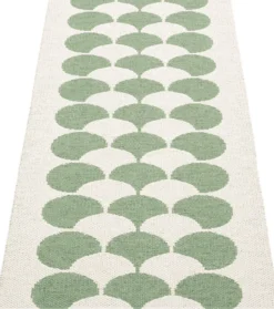 Pappelina Teppich POPPY Oregano 70 x 150 cm PY21O715