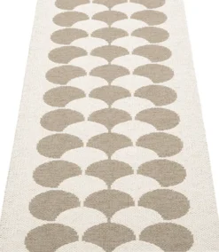 Pappelina Teppich POPPY Potato 70 x 150 cm PY26P715