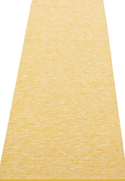 Pappelina Teppich Sam Mustard/Cream 70 x 225 cm SAM5722
