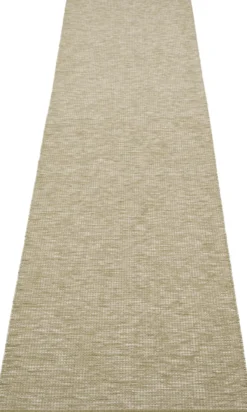 Pappelina Teppich Sam Pine/Linen 70 x 300 cm SAM1N730