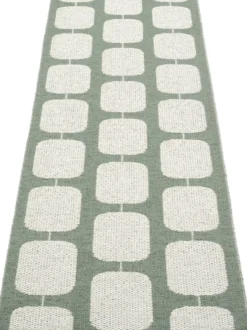 Pappelina Teppich Sten Army Fossil grey 70 x 400 cm ST1G740